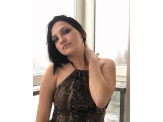 Klikkelj es beszélgess a modellel DesireEva