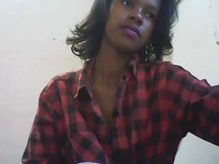 Klikkelj es beszélgess a modellel RayahHot