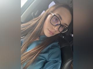 Klikkelj es beszélgess a modellel ELEKTRA